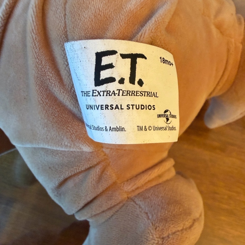 ET from Universal Studios! - Picture 5 of 6